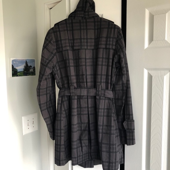 Jacket - Picture 2 of 7